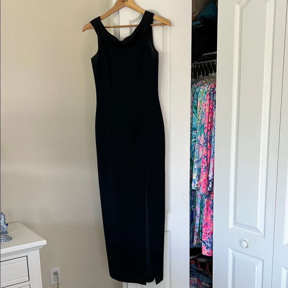 KENAR Elegant Maxi Black Sleeveless Dress